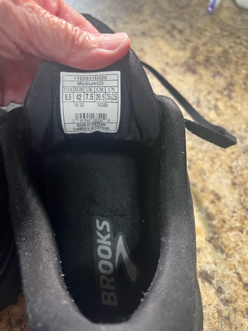 Brooks Ghost 15 Men’s Black Athletic Running Shoes - Picture 7 of 11